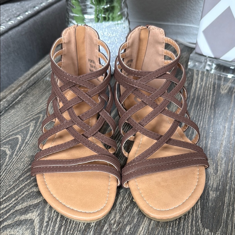 Journee Collection Hanni Gladiator Sandal Wide Size - Picture 3 of 16